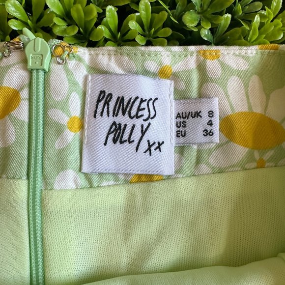 Princess Polly Daisy Flower Print Mini Skirt - Picture 4 of 7